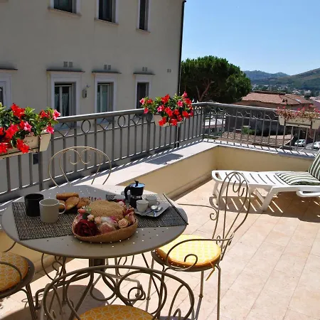 La Terrazza Di Dinky By Interhome